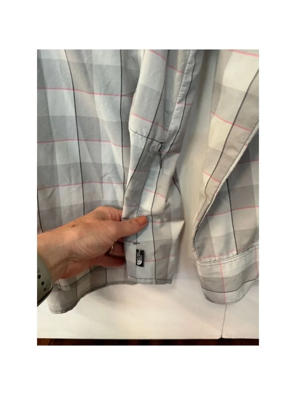 The North Face Grey and Pink Plaid Long Sleeve Button Up Shirt - Size L